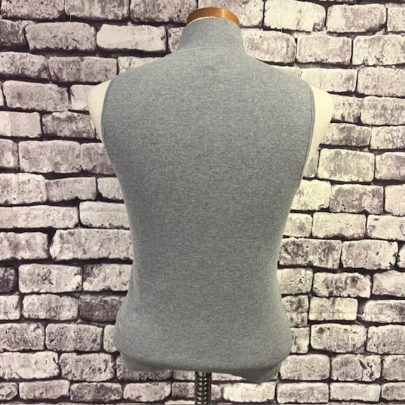 Chico's Gray Sleeveless Mock Neck Pullover Sweater Size M - Picture 5 of 8